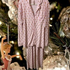 skims 2024 christmas pajama set (cherry blossom/gingerbread)!